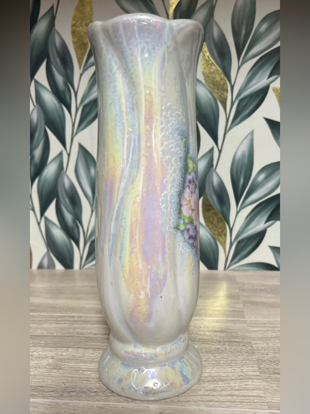 Vintage Opalescent Lustreware Bud Vase - Picture 5 of 9